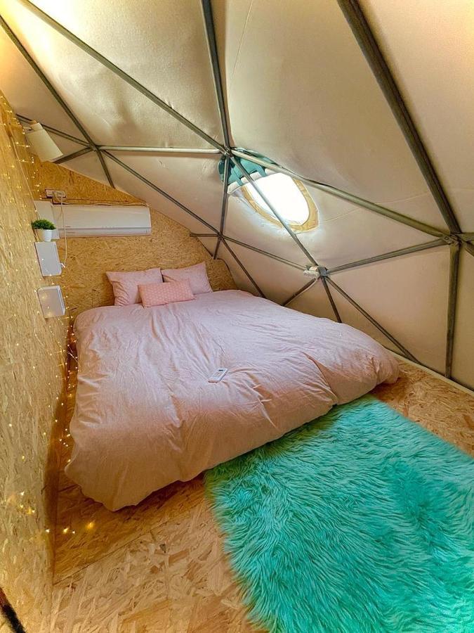 Hotel Olive Dome - כיפה גיאודזית ענקית ומודרנית בין עצי הזית Yavneʼel Exterior foto